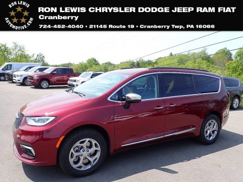 Velvet Red Pearl Chrysler Pacifica Limited AWD.  Click to enlarge.