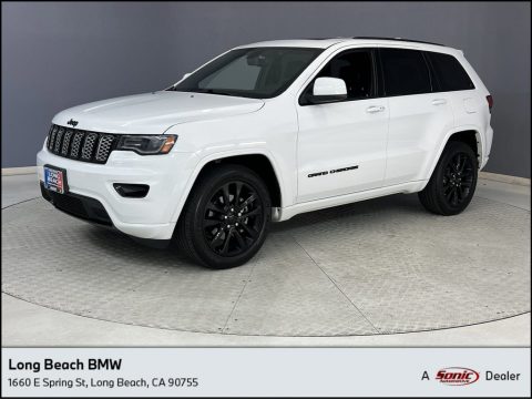 Bright White Jeep Grand Cherokee Altitude.  Click to enlarge.