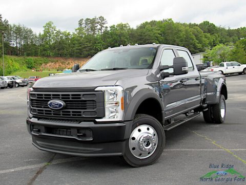 Carbonized Gray Metallic Ford F450 Super Duty XL Crew Cab 4x4.  Click to enlarge.