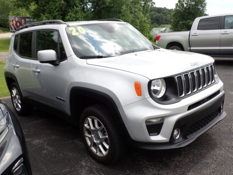 Glacier Metallic Jeep Renegade Latitude 4x4. Click to enlarge. Glacier Metallic Jeep Renegade Latitude 4x4. Click to enlarge.