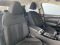Front Seat of 2022 Hyundai Tucson SEL #32