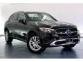Front 3/4 View of 2023 Mercedes-Benz GLC 300 #12