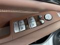 Controls of 2022 BMW X7 xDrive40i #22