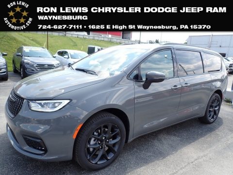 Ceramic Gray Chrysler Pacifica Touring L AWD.  Click to enlarge.