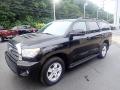 Front 3/4 View of 2017 Toyota Sequoia SR5 4x4 #7