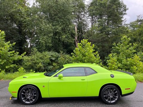 Sublime Dodge Challenger R/T Scat Pack Plus.  Click to enlarge.