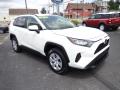 Front 3/4 View of 2020 Toyota RAV4 LE AWD #7