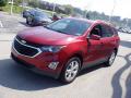 Front 3/4 View of 2018 Chevrolet Equinox LT AWD #6