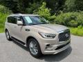 Front 3/4 View of 2021 Infiniti QX80 Luxe #4