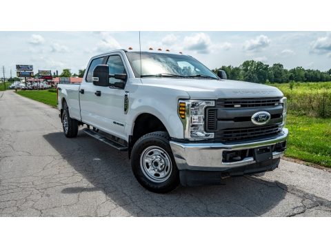 Oxford White Ford F350 Super Duty XL Crew Cab 4x4.  Click to enlarge.