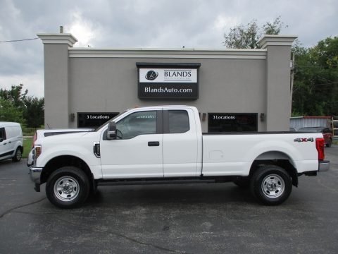 Oxford White Ford F350 Super Duty XL SuperCab 4x4.  Click to enlarge.