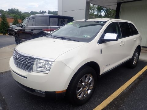 White Chocolate Tri Coat Lincoln MKX AWD.  Click to enlarge.