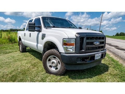 Oxford White Ford F350 Super Duty XLT Crew Cab 4x4.  Click to enlarge.