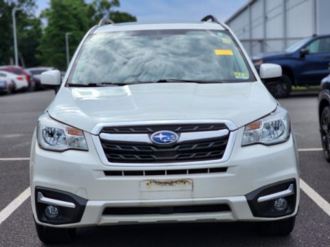 Crystal White Pearl Subaru Forester 2.5i Premium. Click to enlarge. Crystal White Pearl Subaru Forester 2.5i Premium. Click to enlarge.