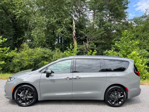 Ceramic Gray Chrysler Pacifica Touring L S Appearance Package.  Click to enlarge.