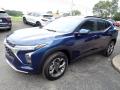 Front 3/4 View of 2024 Chevrolet Trax LT #8