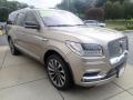 Front 3/4 View of 2020 Lincoln Navigator L Reserve 4x4 #8