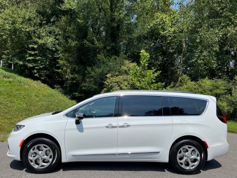 Bright White Chrysler Pacifica Limited AWD.  Click to enlarge.