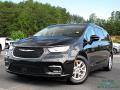 2022 Chrysler Pacifica Touring L Brilliant Black Crystal Pearl