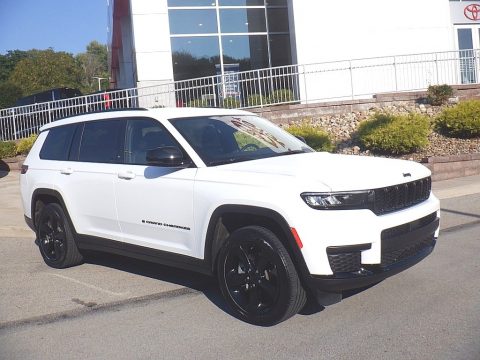 Bright White Jeep Grand Cherokee L Altitude 4x4.  Click to enlarge.