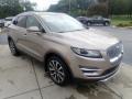 Front 3/4 View of 2019 Lincoln MKC Reserve AWD #8