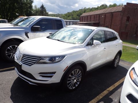 White Platinum Metallic Tri-Coat Lincoln MKC Reserve AWD.  Click to enlarge.