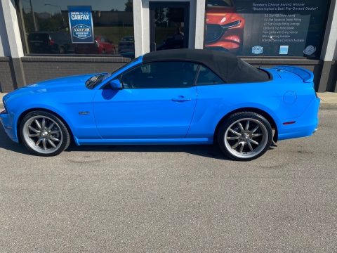 Grabber Blue Ford Mustang GT Premium Convertible.  Click to enlarge.