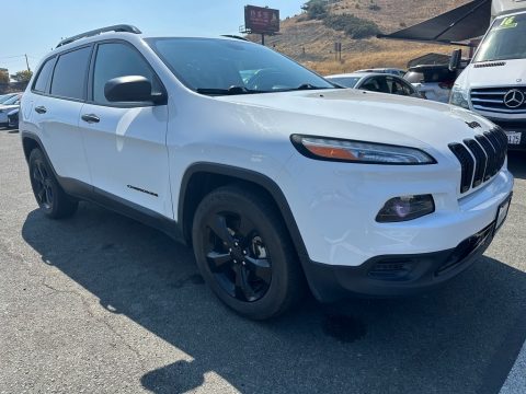 Bright White Jeep Cherokee Sport Altitude 4x4.  Click to enlarge.