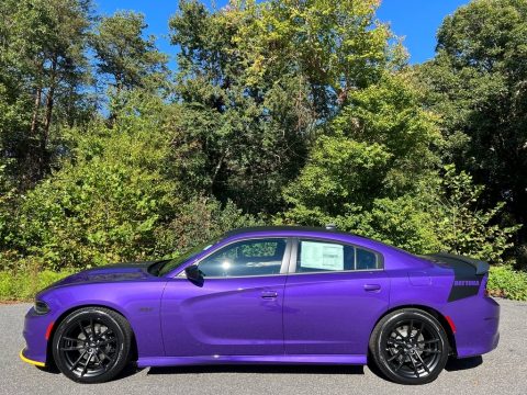 Plum Crazy Pearl Dodge Charger Scat Pack Daytona 392.  Click to enlarge.