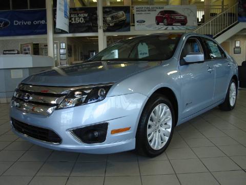 Light Ice Blue Metallic Ford Fusion Hybrid.  Click to enlarge.