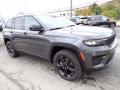Front 3/4 View of 2024 Jeep Grand Cherokee Altitude X 4x4 #8