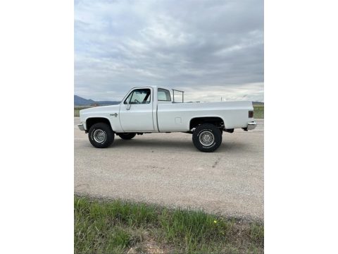 Frost White GMC C/K K1500 Sierra Regular Cab 4x4.  Click to enlarge.