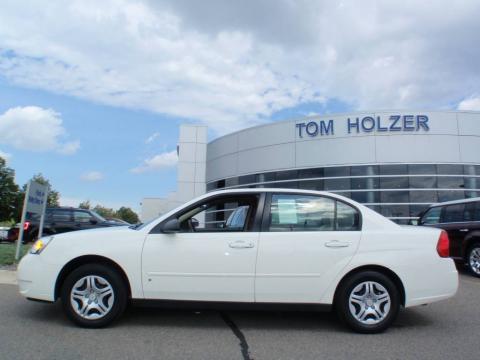 White Chevrolet Malibu LS Sedan.  Click to enlarge.