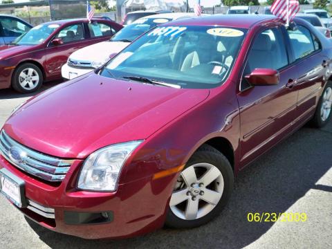 Redfire Metallic Ford Fusion SE.  Click to enlarge.