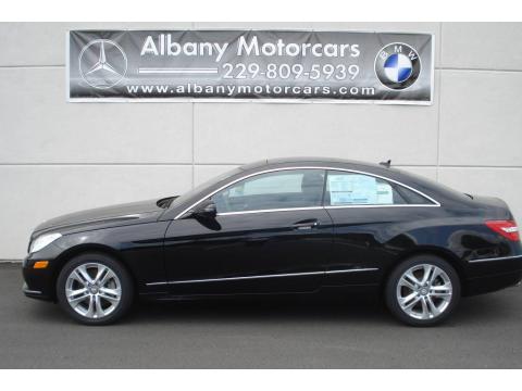 Black Mercedes-Benz E 350 Coupe.  Click to enlarge.