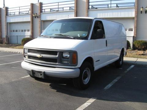 Olympic White Chevrolet Chevy Van G3500 Passenger.  Click to enlarge.