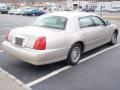 2001 Town Car Signature #4
