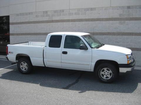 Summit White Chevrolet Silverado 1500 LS Extended Cab 4x4.  Click to enlarge.