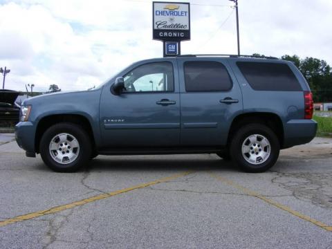 Blue Granite Metallic Chevrolet Tahoe LS.  Click to enlarge.