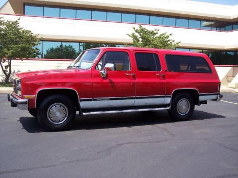 Victory Red GMC Suburban R2500.  Click to enlarge.