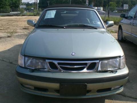 Sun Green Metallic 2002 Saab 9-3 SE Convertible with Charcoal Gray interior 