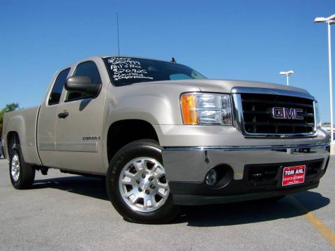 Silver Birch Metallic GMC Sierra 1500 SLE Extended Cab.  Click to enlarge.