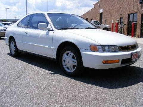 Frost White Honda Accord EX Coupe.  Click to enlarge.