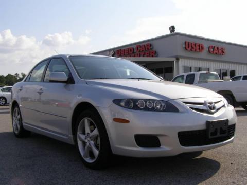 Silver Metallic Mazda MAZDA6 i Sport Sedan.  Click to enlarge.