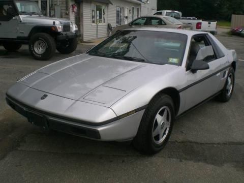 Silver Pontiac Fiero 2M4.  Click to enlarge.