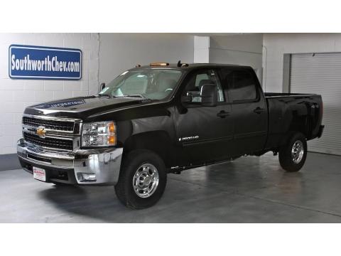 Black Chevrolet Silverado 2500HD LT Crew Cab 4x4.  Click to enlarge.