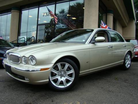 Winter Gold Metallic Jaguar XJ XJ8.  Click to enlarge.