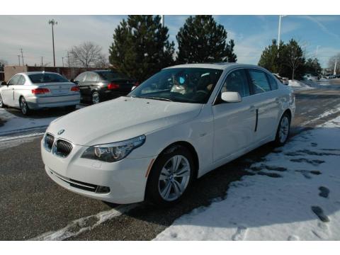 Alpine White BMW 5 Series 528i Sedan.  Click to enlarge.