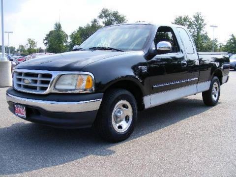 Black Ford F150 XLT Extended Cab.  Click to enlarge.