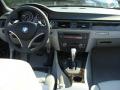2009 3 Series 328i Convertible #19